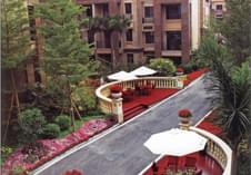 中艺源12年园林绿化施工经验 您的园林景观设计、施工、养护一站式服务商