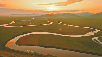 内蒙古生态屏障构筑绿色长城