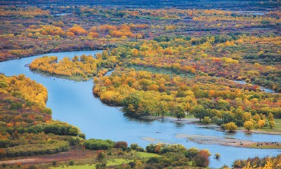 内蒙古生态屏障构筑绿色长城