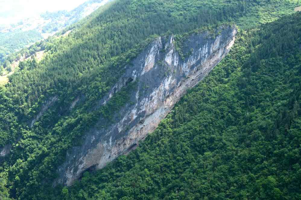 矿区变身旅游景区 重庆奉节绿色发展实现生态致富双赢