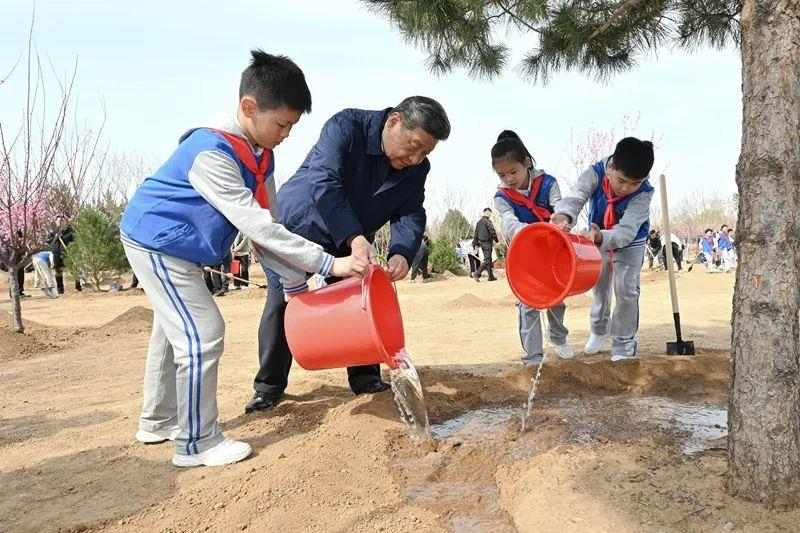 总书记强调绿化祖国战略：提质兴业利民助建美丽中国